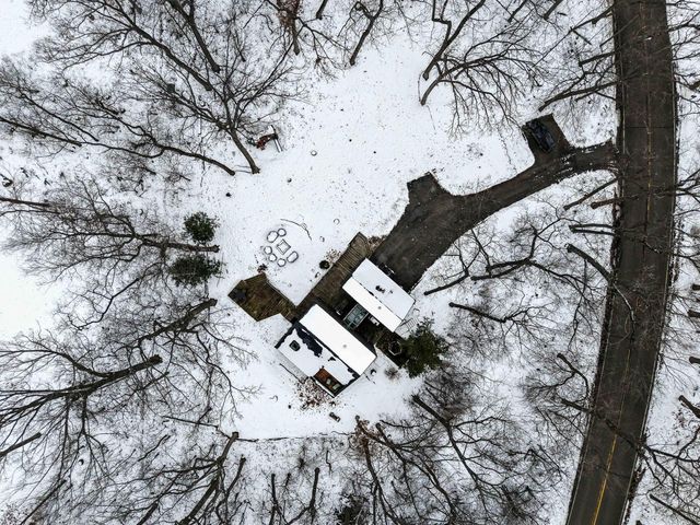 N55W30923 County Road K, Hartland, WI 53029