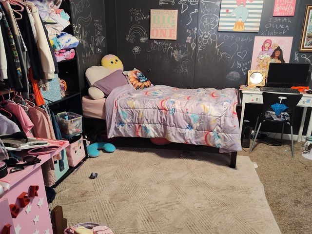 1233 Robinson Road, Quincy, MI 49082