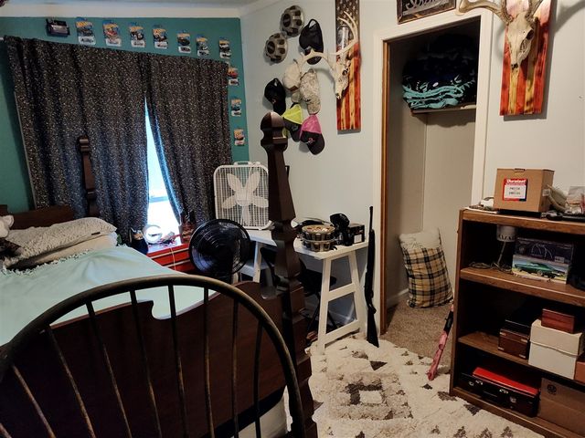 1233 Robinson Road, Quincy, MI 49082