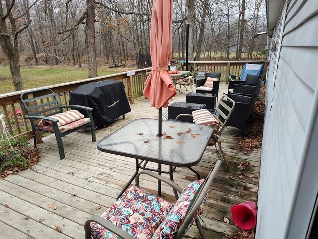 1233 Robinson Road, Quincy, MI 49082