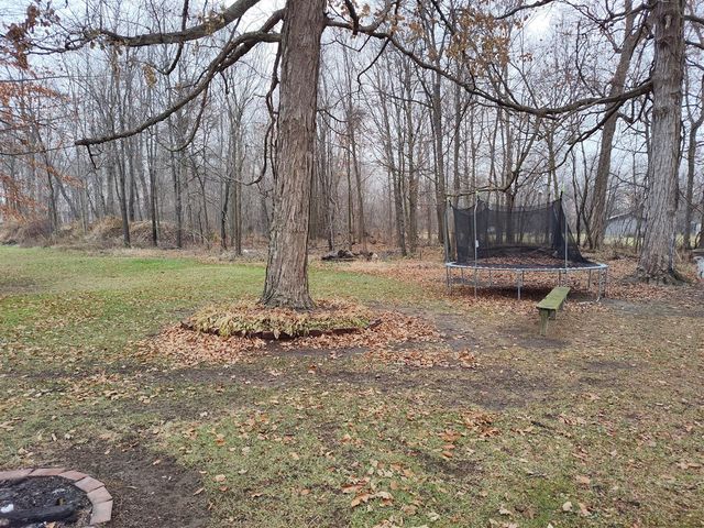 1233 Robinson Road, Quincy, MI 49082