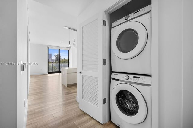 101 Diplomat Pkwy 0508, Hallandale Beach, FL 33009