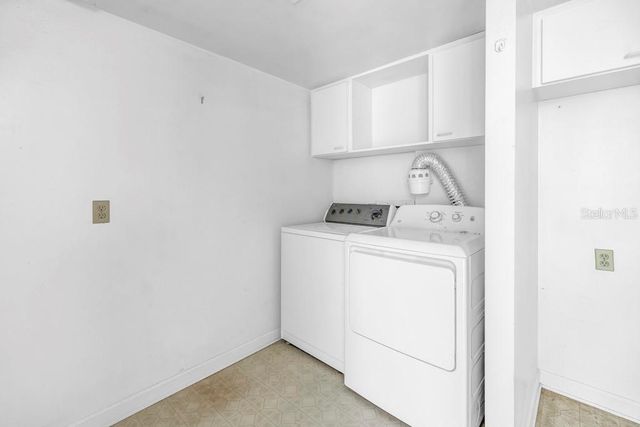 1 KEY CAPRI 209E, Treasure Island, FL 33706