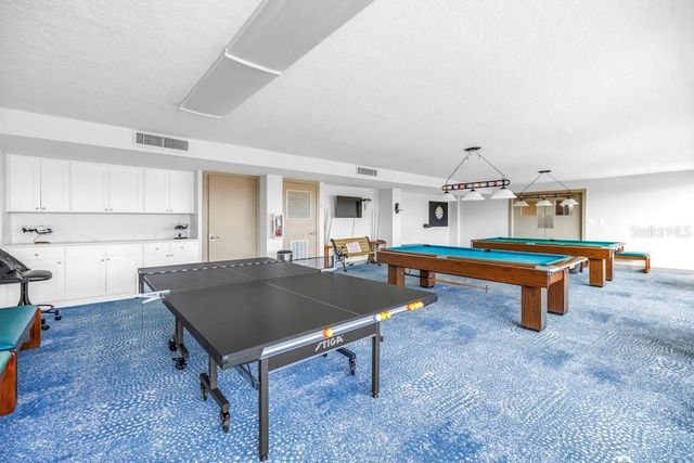 1 KEY CAPRI 209E, Treasure Island, FL 33706