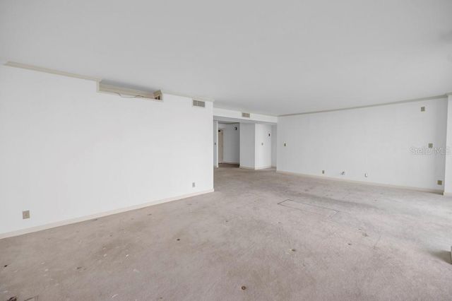 1 KEY CAPRI 209E, Treasure Island, FL 33706