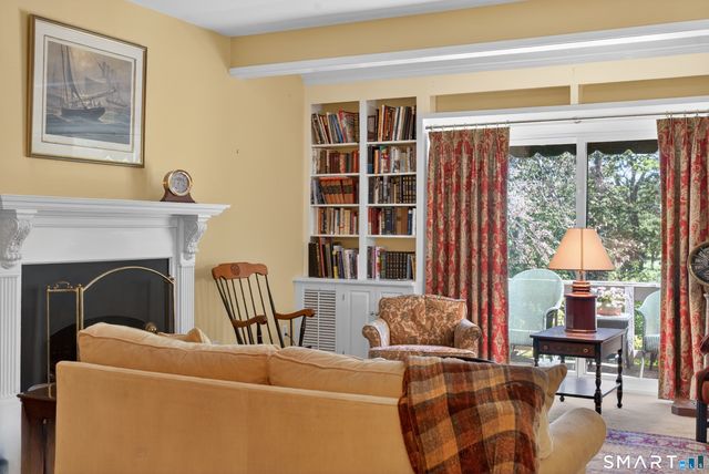 289 Heritage Village E, Southbury, CT 06488
