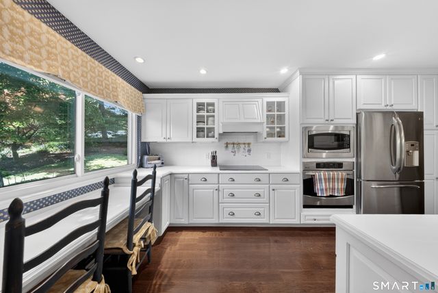 289 Heritage Village E, Southbury, CT 06488