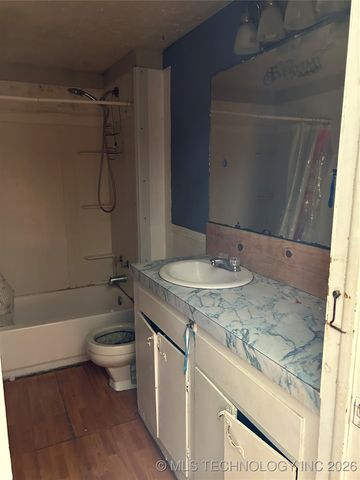 206 Northside Court, Tahlequah, OK 74464