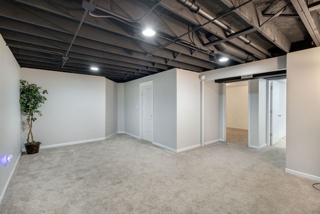 19242 104th Avenue, Mokena, IL 60448