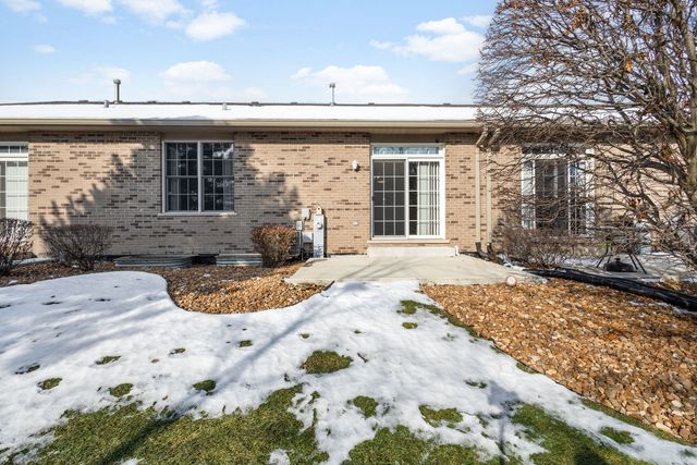 19242 104th Avenue, Mokena, IL 60448