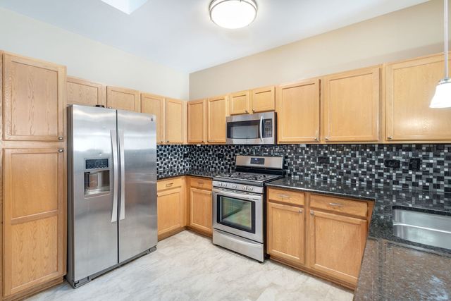 19242 104th Avenue, Mokena, IL 60448