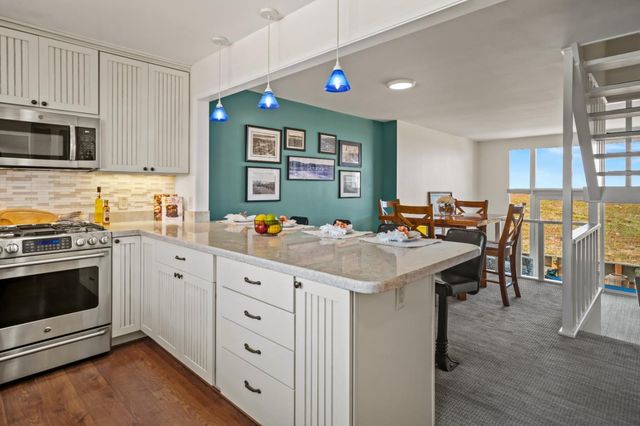 43 La Playa Street, Monterey, CA 93940