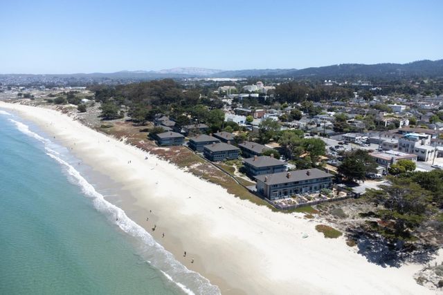 43 La Playa Street, Monterey, CA 93940