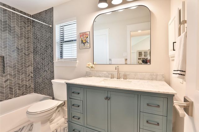 602 Muirwood Lane, Sugar Land, TX 77498