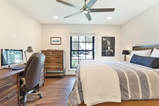 602 Muirwood Lane, Sugar Land, TX 77498