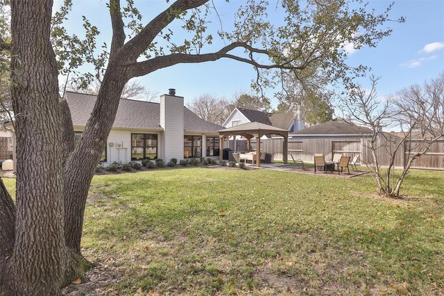 602 Muirwood Lane, Sugar Land, TX 77498