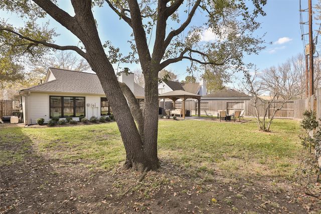 602 Muirwood Lane, Sugar Land, TX 77498