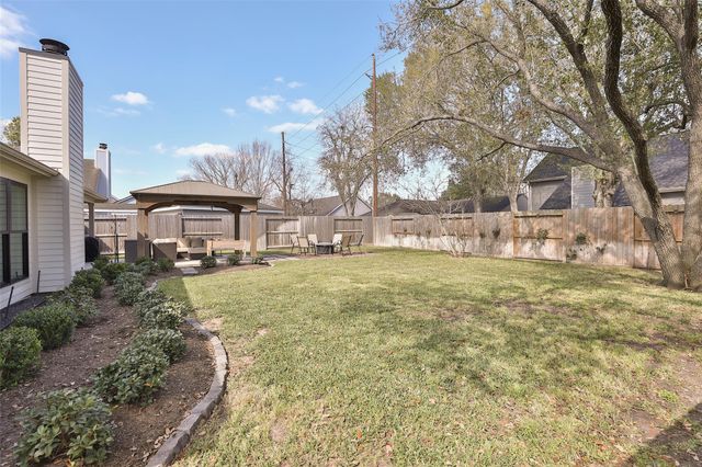 602 Muirwood Lane, Sugar Land, TX 77498