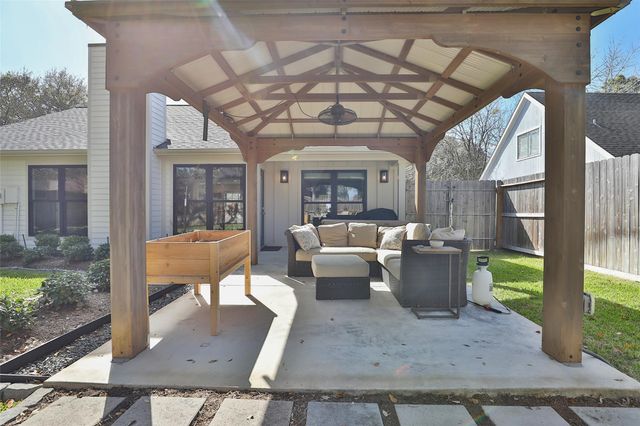 602 Muirwood Lane, Sugar Land, TX 77498