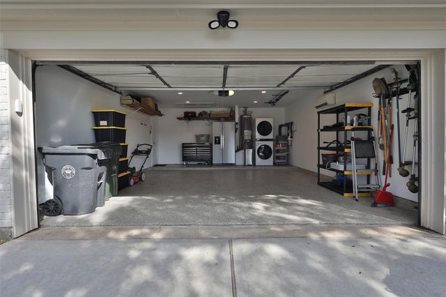 602 Muirwood Lane, Sugar Land, TX 77498