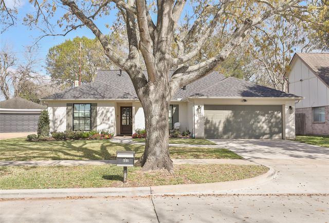 602 Muirwood Lane, Sugar Land, TX 77498