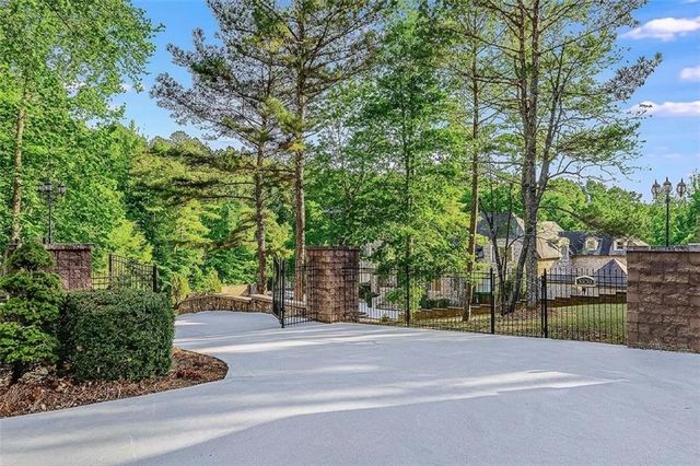 9830 Cedar Grove Road, Chattahoochee Hills, GA 30213