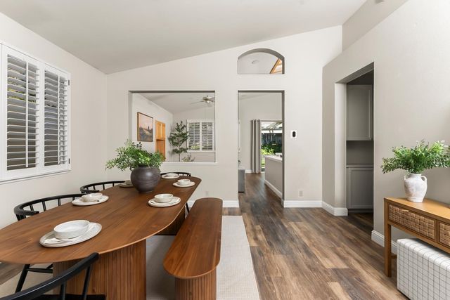 1149 Knopfler Cir, Folsom, CA 95630