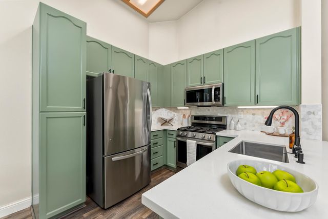 1149 Knopfler Cir, Folsom, CA 95630