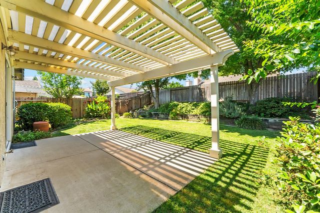1149 Knopfler Cir, Folsom, CA 95630