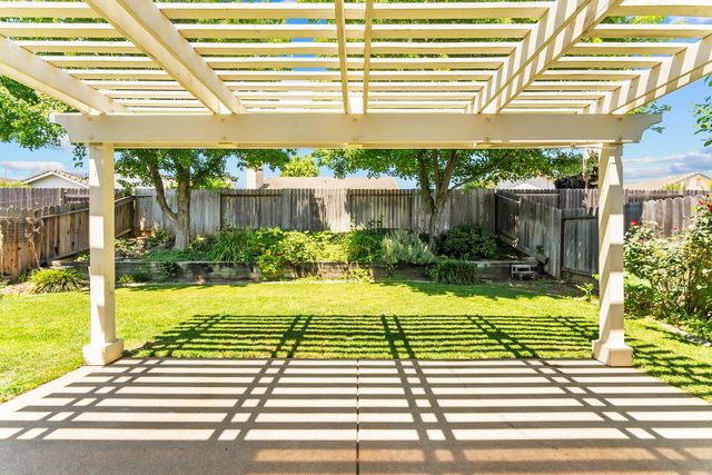 1149 Knopfler Cir, Folsom, CA 95630