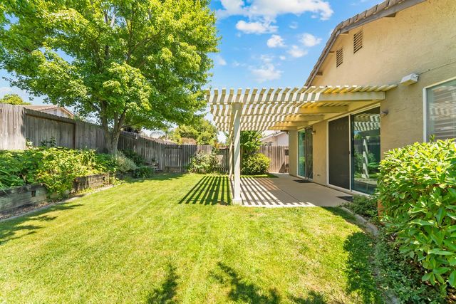1149 Knopfler Cir, Folsom, CA 95630