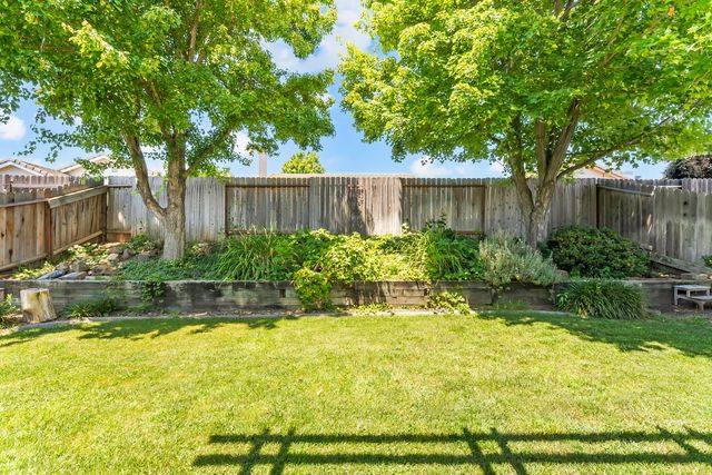 1149 Knopfler Cir, Folsom, CA 95630
