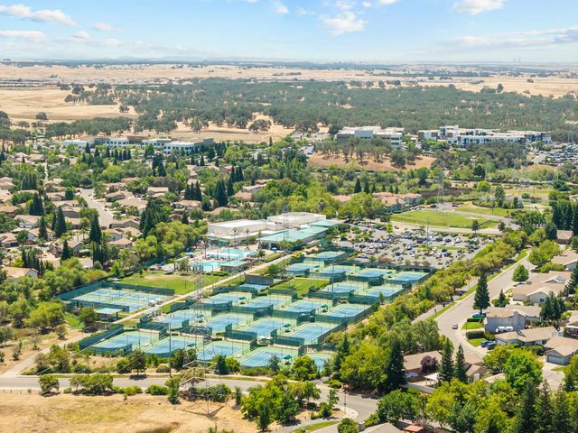 1149 Knopfler Cir, Folsom, CA 95630
