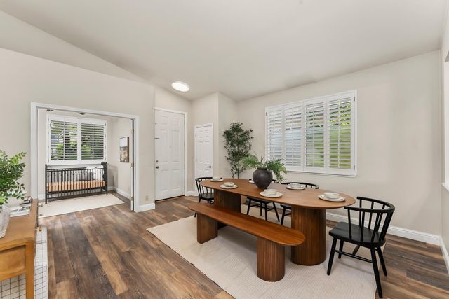 1149 Knopfler Cir, Folsom, CA 95630