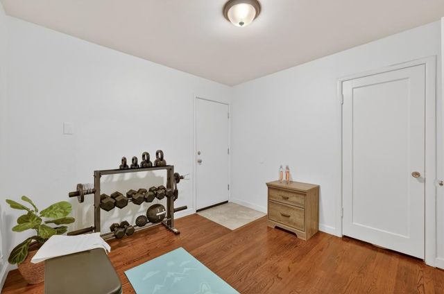 3620 E Country Club Ln, Sacramento, CA 95821