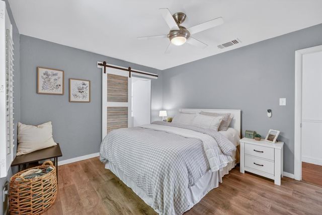 3620 E Country Club Ln, Sacramento, CA 95821