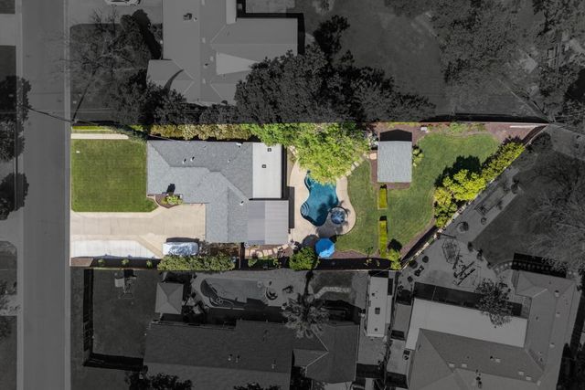 3620 E Country Club Ln, Sacramento, CA 95821