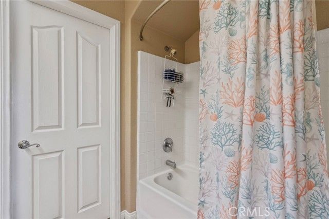 15120 Live Oak St, Hesperia, CA 92345