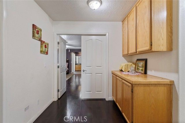 15120 Live Oak St, Hesperia, CA 92345