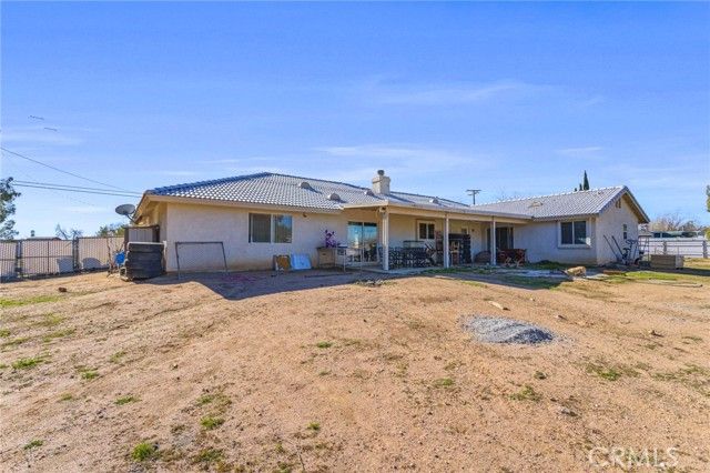 15120 Live Oak St, Hesperia, CA 92345