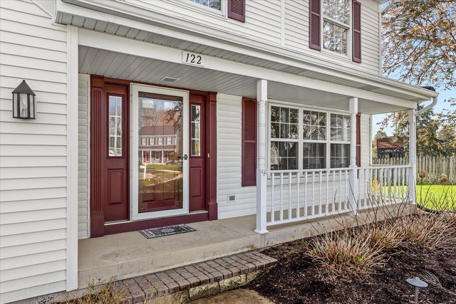 122 Cinderford Court, Oswego, IL 60543