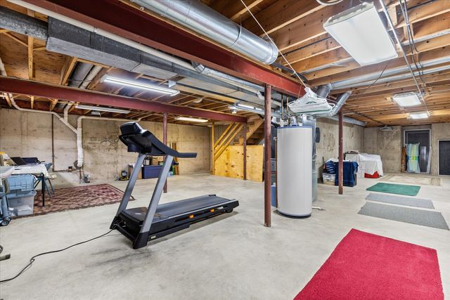 122 Cinderford Court, Oswego, IL 60543