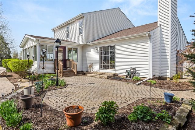 122 Cinderford Court, Oswego, IL 60543