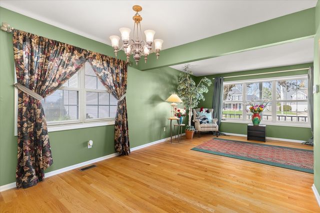 122 Cinderford Court, Oswego, IL 60543