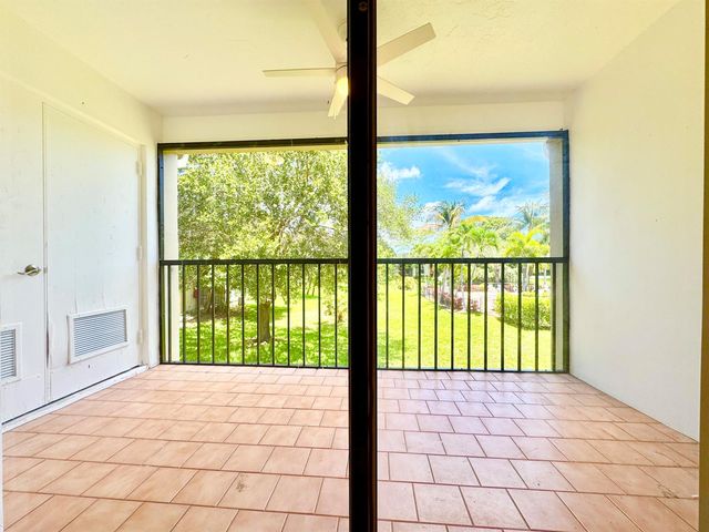 140 NW 70th Street 2030, Boca Raton, FL 33487