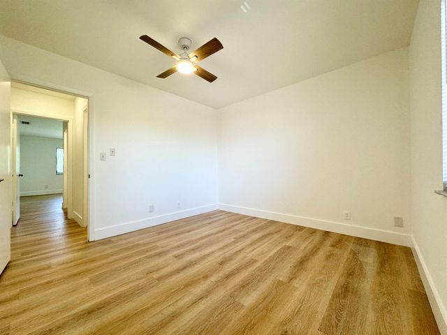 140 NW 70th Street 2030, Boca Raton, FL 33487