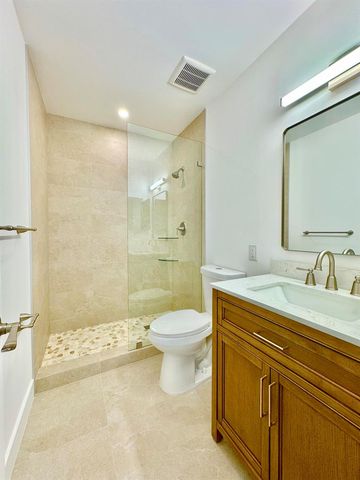 140 NW 70th Street 2030, Boca Raton, FL 33487