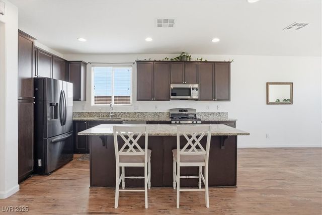 9305 Briar Bridge Avenue, Las Vegas, NV 89148