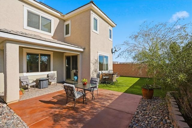 9305 Briar Bridge Avenue, Las Vegas, NV 89148