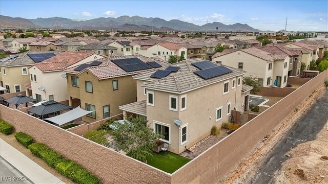 9305 Briar Bridge Avenue, Las Vegas, NV 89148